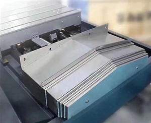 不銹鋼機(jī)床防護(hù)罩